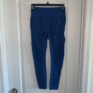 Women’s Small AMAZON Royal Blue Ribbed Seamless Contour Workout Leggings